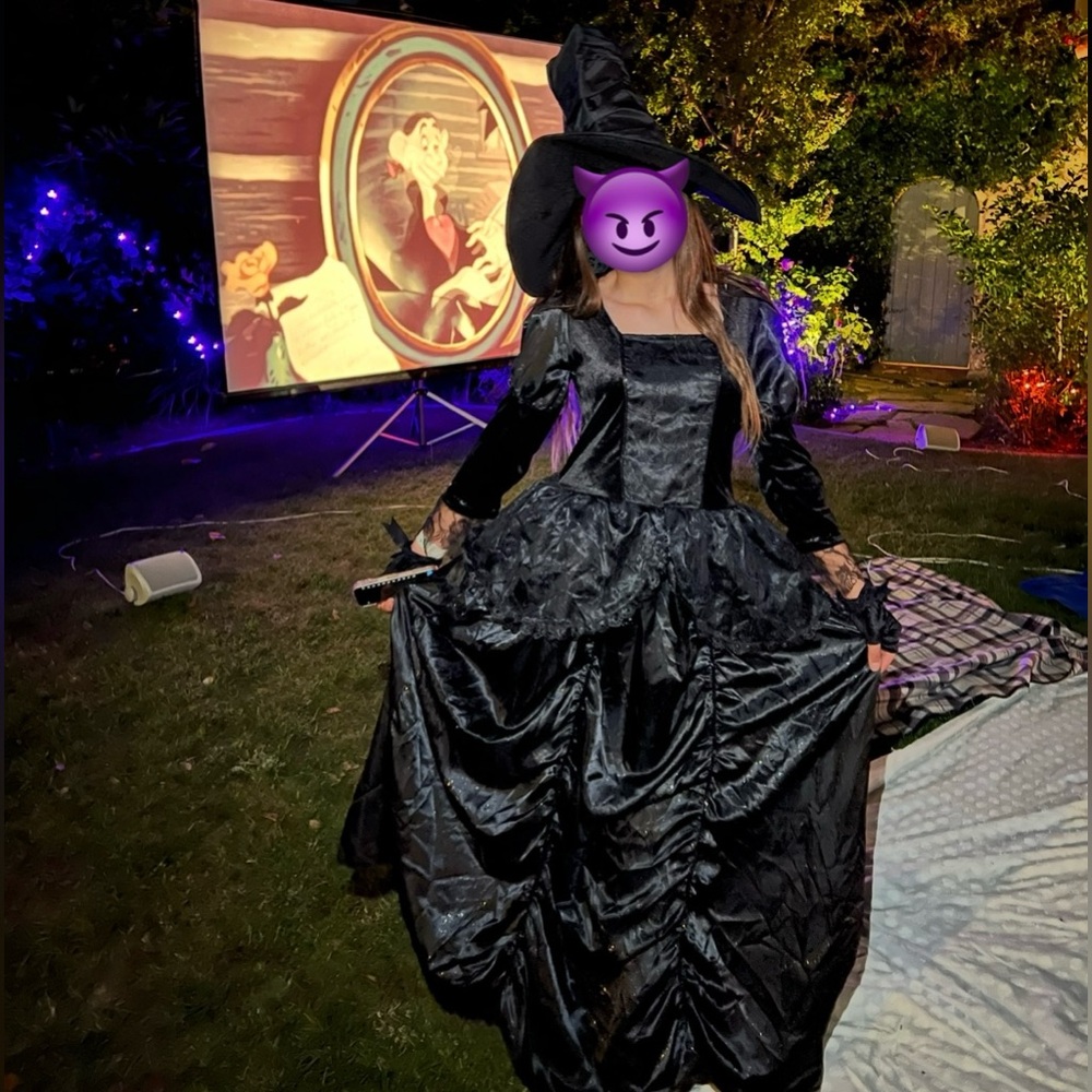 Halloween Costume Witch